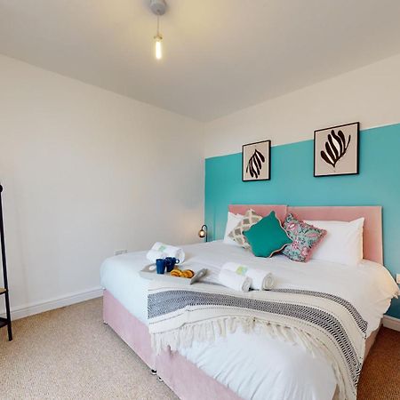 Cosy Cardiff Apartment And Patio Kültér fotó