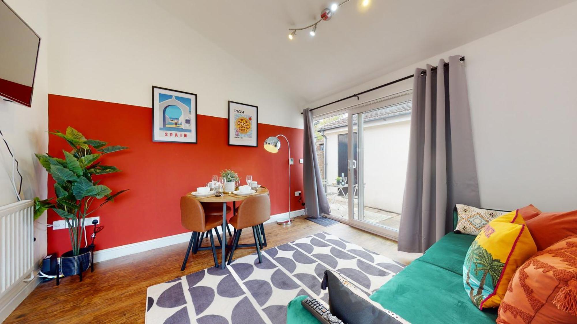 Cosy Cardiff Apartment And Patio Kültér fotó